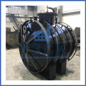 Бак с теплоизоляцией минеральной ватой и оцинкованной сталью